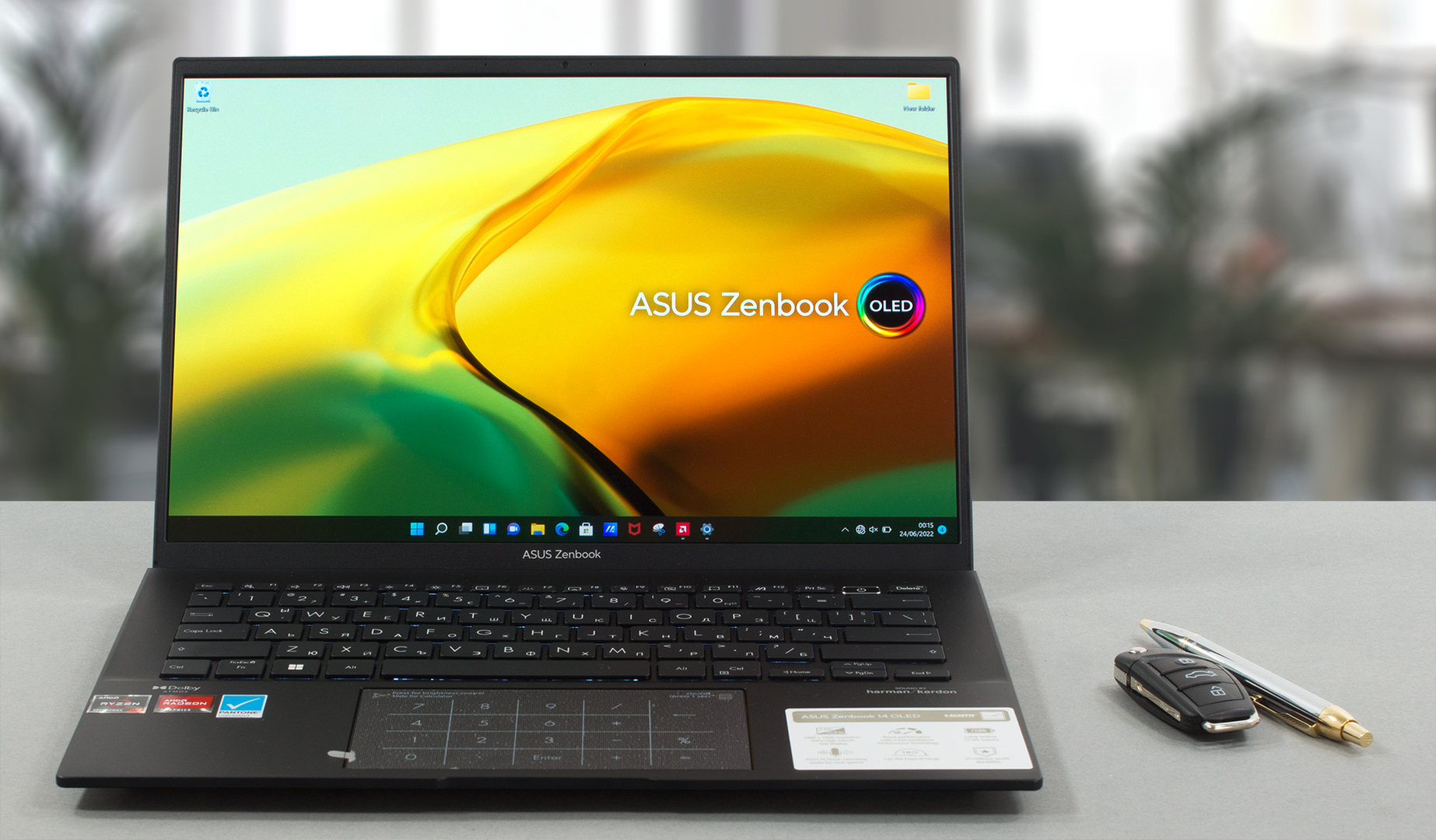 Asus ZenBook 14 OLED UM3402YA-KM465W en vente sur la zeopstore